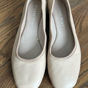 Gianni Bini Women's Beige Loafers